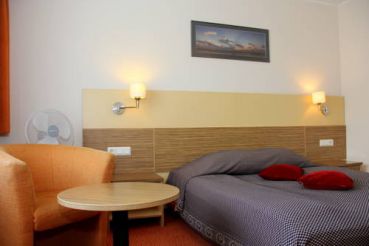 Comfort Triple Room