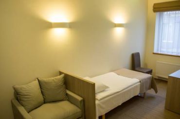 Single Room with Spa Access