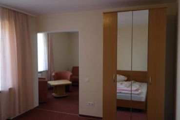 Comfort Triple Room with Shower